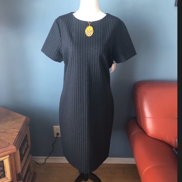 Blue striped stretch knit short sleeve dress NWT - Picture 2 of 7